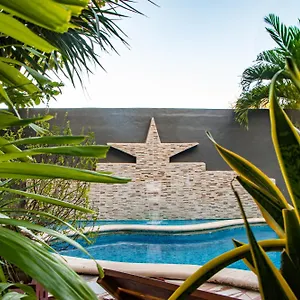 https://casa-colonial-tulum.allrivieramayahotels.com